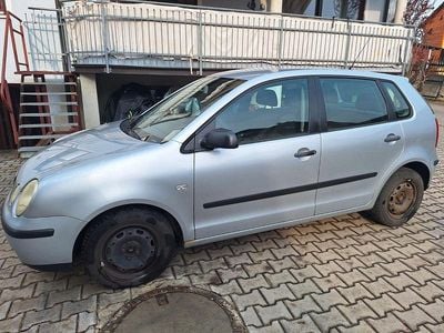 Gebraucht VW Polo 54 PS (39 kW) 2003 Silber Limousine