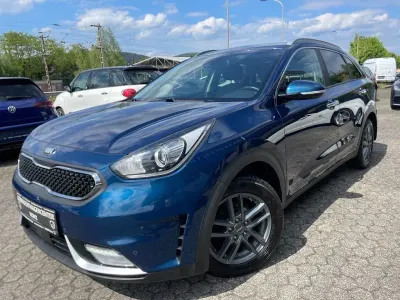 Używany Kia Niro Spirit 141 KM (103 kW) 2019 Niebieski SUV