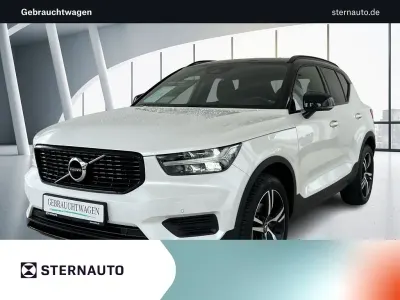 Gebraucht Volvo XC40 R-Design 197 PS (144 kW) 2022 Crystal white / metallic SUV