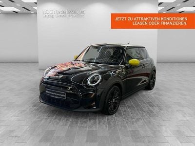 Gebraucht Mini Cooper SE 135 kW (184 PS) 2022 Schwarz Kleinwagen