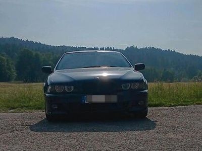 BMW 525
