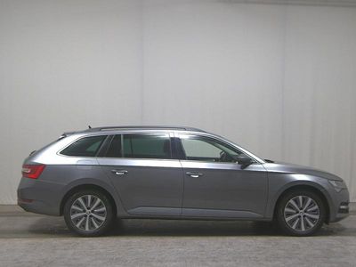 Second-hand Skoda Superb Ambition 200 CP (147 kW) 2022 Gri Break