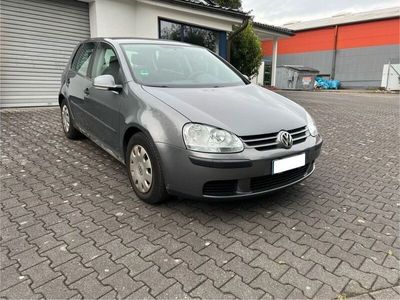 VW Golf V