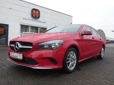 Jupiterrot Gebraucht 2018 Mercedes CLA220 Limousine | 20.990 € (Superpreis)