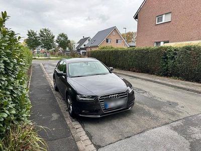 Schwarz Gebraucht 2015 Audi A4 Kombi | 9.999 € (Guter Preis)
