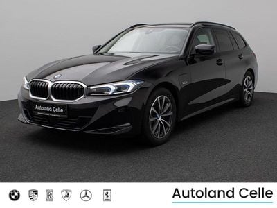 Gebraucht BMW 330e Sport Line 292 PS (214 kW) 2022 Schwarz 2668 Kombi