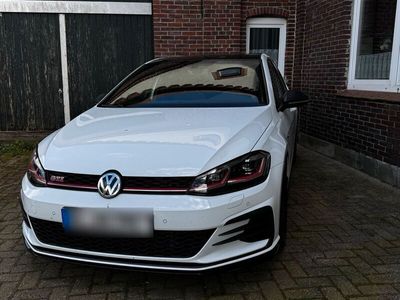 gebraucht VW Golf 