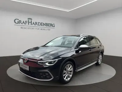 Gebraucht VW Golf Alltrack 200 PS (147 kW) 2022 Schwarz Kombi