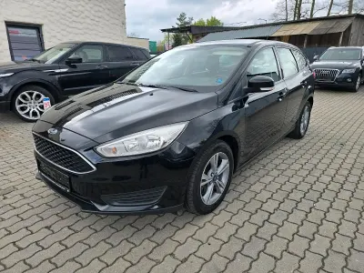 Gebraucht Ford Focus 125 PS (91 kW) 2015 Schwarz Kombi