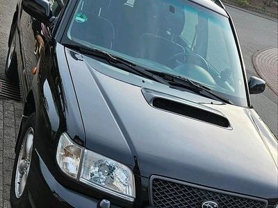 Usata Subaru Forester 177 CV (130 kW) 2001 Nero SUV