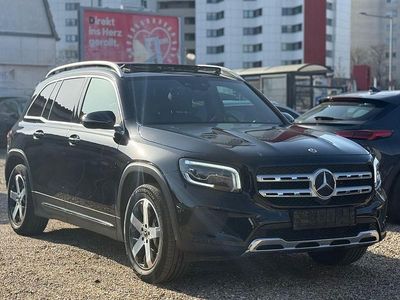 Gebraucht Mercedes GLB200 163 PS (119 kW) 2022 Schwarz SUV