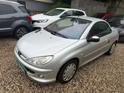 Gebraucht Peugeot 206 CC Platinum 136 PS (100 kW) 2004 Lackierung aluminiumgrau/meta Cabrio