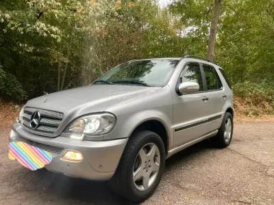 Gebraucht Mercedes ML500 292 PS (214 kW) 2004 Silber SUV
