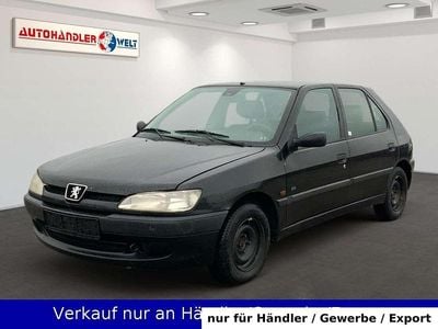 Schwarz Gebraucht 1997 Peugeot 306 Limousine | 299 € (Superpreis)
