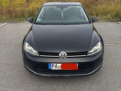 Schwarz Gebraucht 2013 VW Golf Highline Limousine | 10.500 € (Fairer Preis)