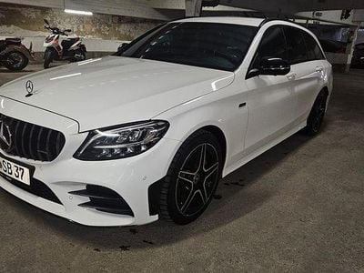 Gebraucht Mercedes C160 129 PS (94 kW) 2018 Weiß Coupé