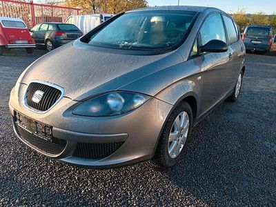 Usata Seat Altea 2006 Grigio Monovolume