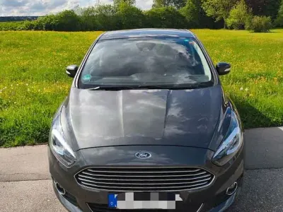 Gebraucht Ford S-MAX Business Edition 179 PS (131 kW) 2016 Grau Van / Kleinbus