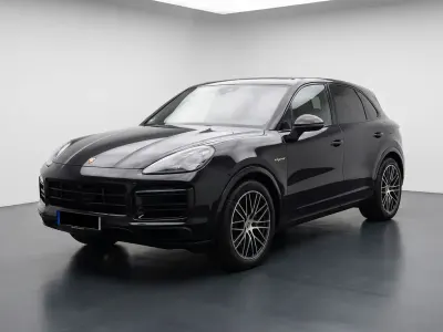 Gebraucht Porsche Cayenne Sport 470 PS (345 kW) 2024 Schwarz SUV