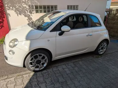 Gebraucht Fiat 500 Lounge 69 PS (50 kW) 2012 Weiß Kleinwagen