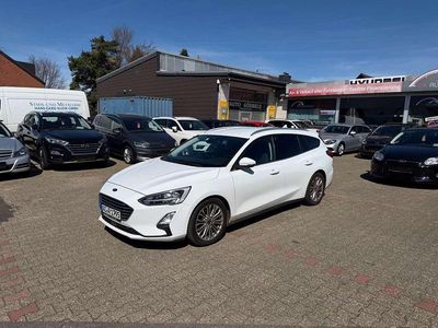 Gebraucht Ford Focus Titanium 120 PS (88 kW) 2019 Frozen white Kombi
