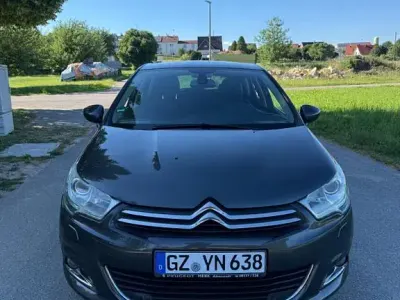 Gebraucht Citroën C4 Exclusive 120 PS (88 kW) 2013 Grau Limousine