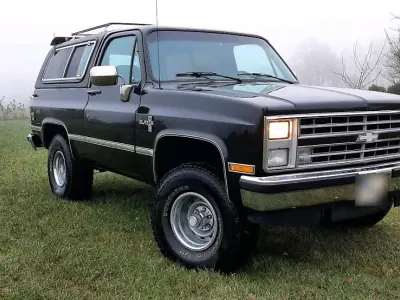 Gebraucht Chevrolet Silverado 200 PS (147 kW) 1988 Schwarz SUV