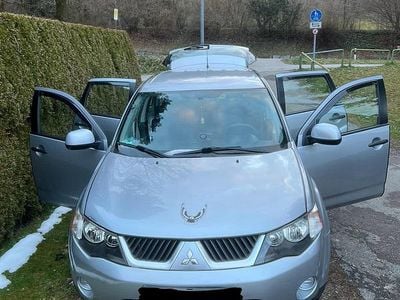 Usata Mitsubishi Outlander 140 CV (102 kW) 2008 Grigio SUV