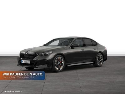 Gebraucht BMW 540 Comfort Edition 286 PS (210 kW) 2025 Sophistograu brillanteffekt metallic Limousine