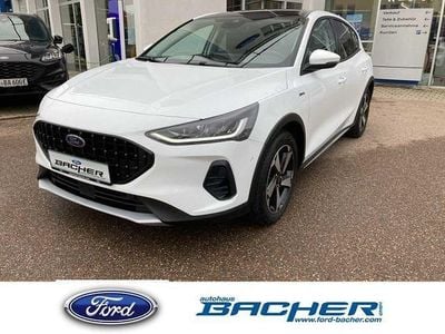 Gebraucht Ford Focus Active X 155 PS (114 kW) 2023 Weiß Limousine