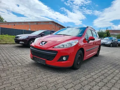 Gebraucht Peugeot 207 73 PS (53 kW) 2011 Rot Kombi