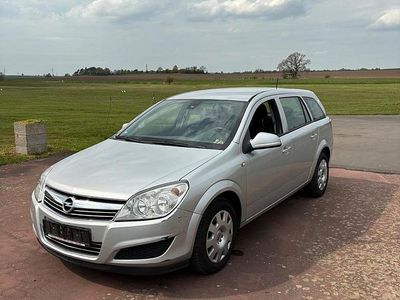 Gebraucht Opel Astra 2010 Silber Kombi