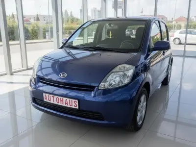 Gebraucht Daihatsu Sirion 69 PS (50 kW) 2006 Blau Kleinwagen