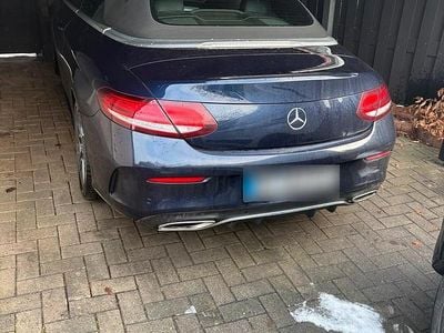Gebraucht Mercedes C200 AMG line 184 PS (135 kW) 2019 Blau Cabrio