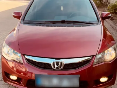 Gebraucht Honda Civic 115 PS (84 kW) 2009 Andere farben Limousine