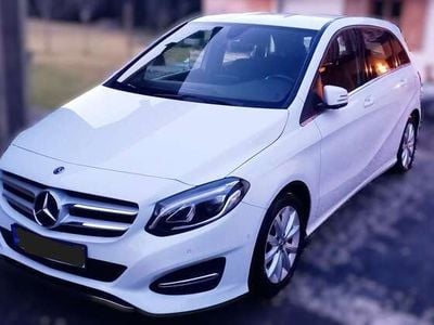 Mercedes B220