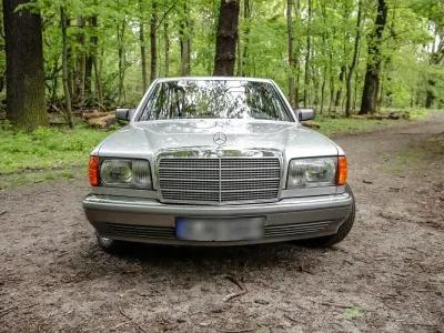 Gebraucht Mercedes 300 SE 179 PS (131 kW) 1988 Silber Limousine