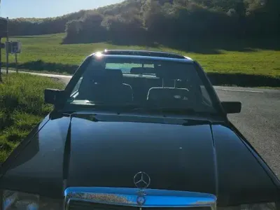 Brugt Mercedes 190 190 HK (139 kW) 1991 Beige Sedan