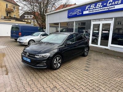 Ebenholzschwarz Gebraucht 2019 VW Polo Comfortline Limousine | 15.900 € (Fairer Preis)