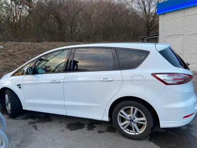 Gebraucht Ford S-MAX Business Edition 160 PS (117 kW) 2017 Weiß Van / Kleinbus