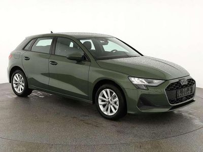 Neu Audi A3 150 PS (110 kW) 2025 Distrikt grün metallic Limousine