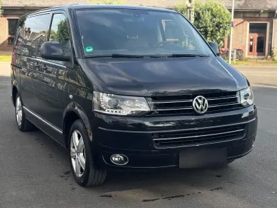 Gebraucht VW Multivan Highline 179 PS (131 kW) 2015 Schwarz Van / Kleinbus