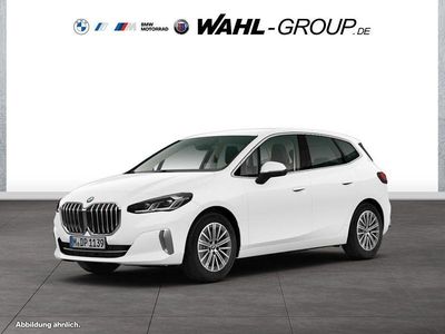 Gebraucht BMW 220 Active Tourer Luxury Line 170 PS (125 kW) 2025 Weiß Van / Kleinbus