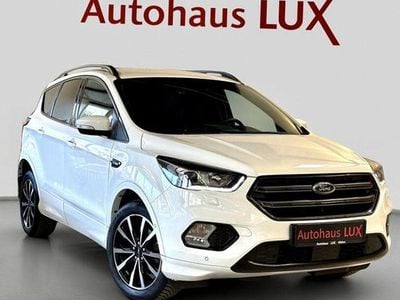 Gebraucht Ford Kuga ST-Line 150 PS (110 kW) 2019 Weiß SUV