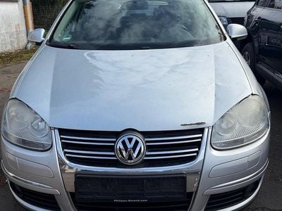 Gebraucht VW Golf V 104 PS (76 kW) 2009 Grau Kombi