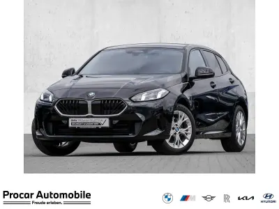 Gebraucht BMW 120 Efficient Dynamics 170 PS (125 kW) 2025 Black sapphire metallic Kleinwagen