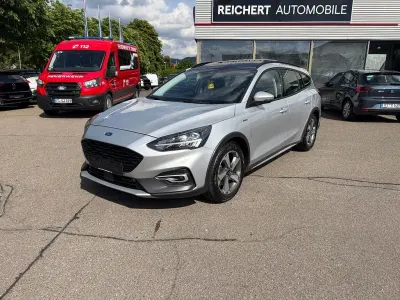 Gebraucht Ford Focus Active 150 PS (110 kW) 2022 Silber Limousine