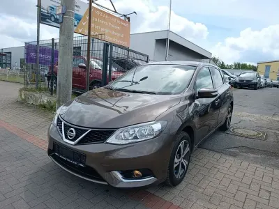 Gebraucht Nissan Pulsar N-TEC 116 PS (85 kW) 2015 Braun Kleinwagen