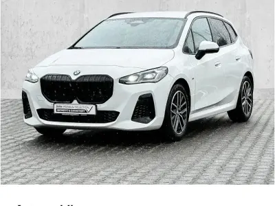 Gebraucht BMW 218 Luxury Line 136 PS (100 kW) 2023 Weiß Coupé