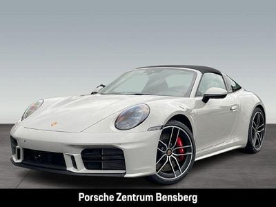 Grau Neu 2025 Porsche 911 Targa 4S Cabrio | 215.886 €